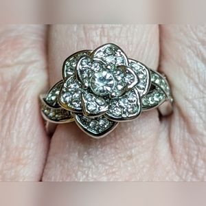 NEW silver plated alloy flower shape braided sides band zircon stone decorated